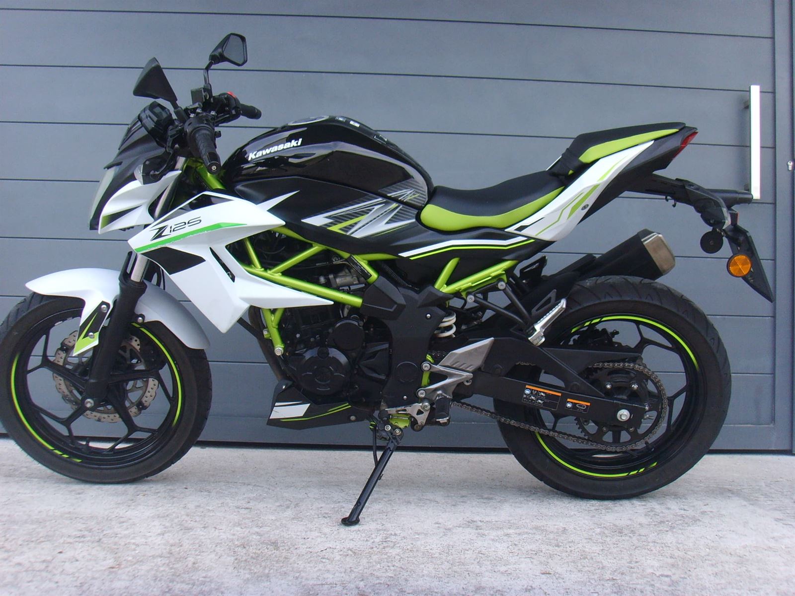 Kawasaki Z 125 - Imagen 3