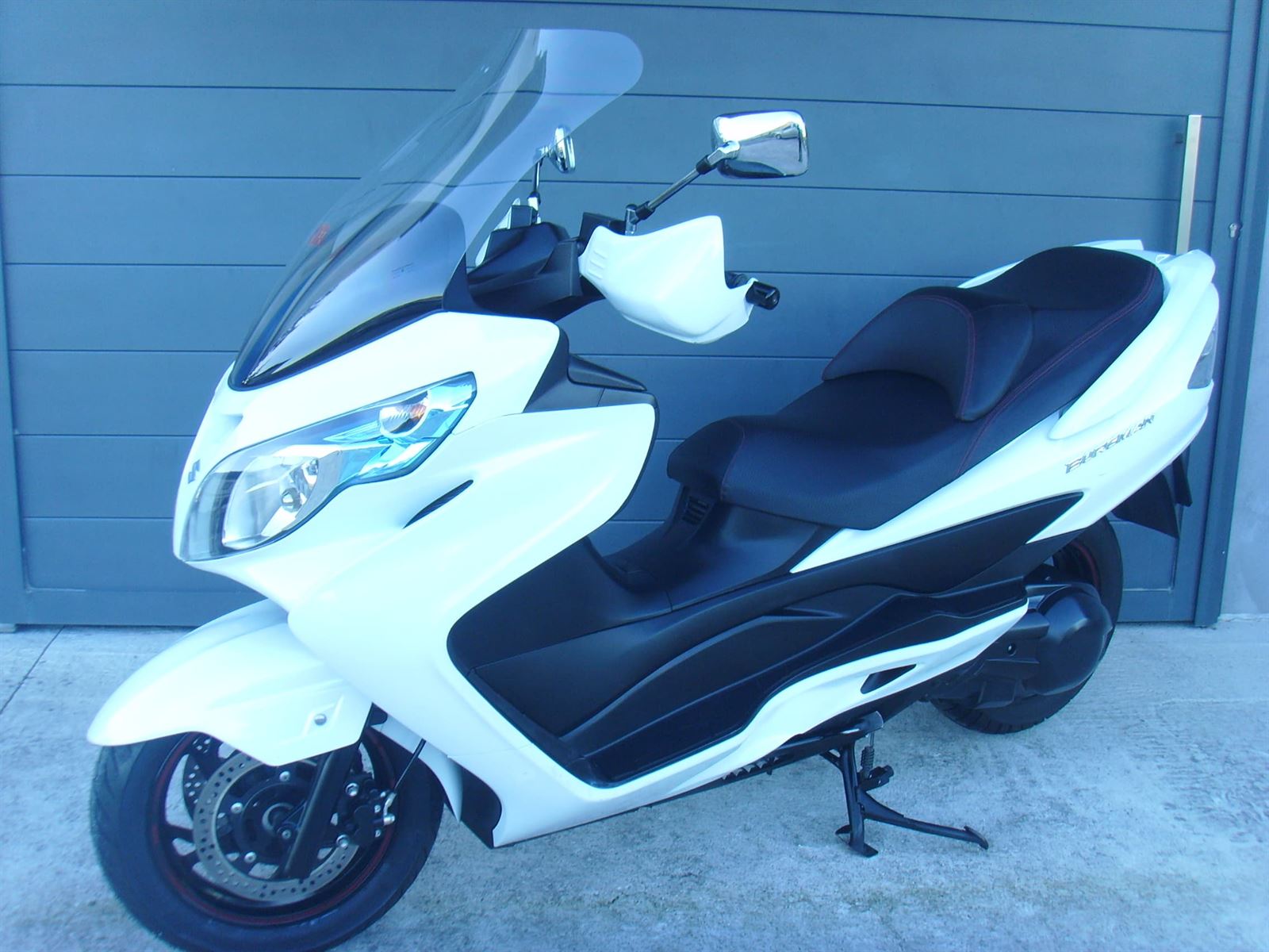 Suzuki Burgman 400 - Imagen 6