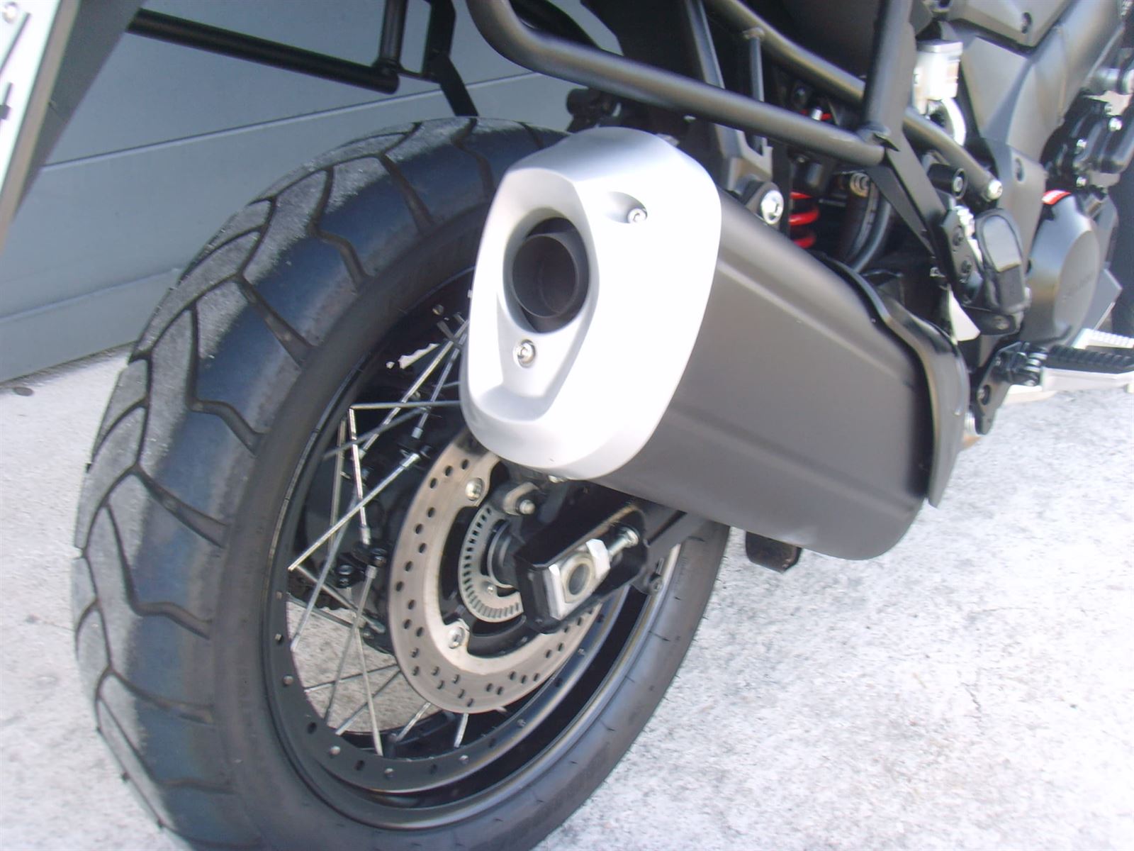SUZUKI V-STROM 1000 XT - Imagen 4